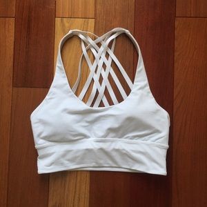 Lululemon Free to Be Moved Bra Size 6